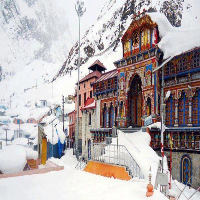 Badrinath Yatra packages banner by JoyVacanza