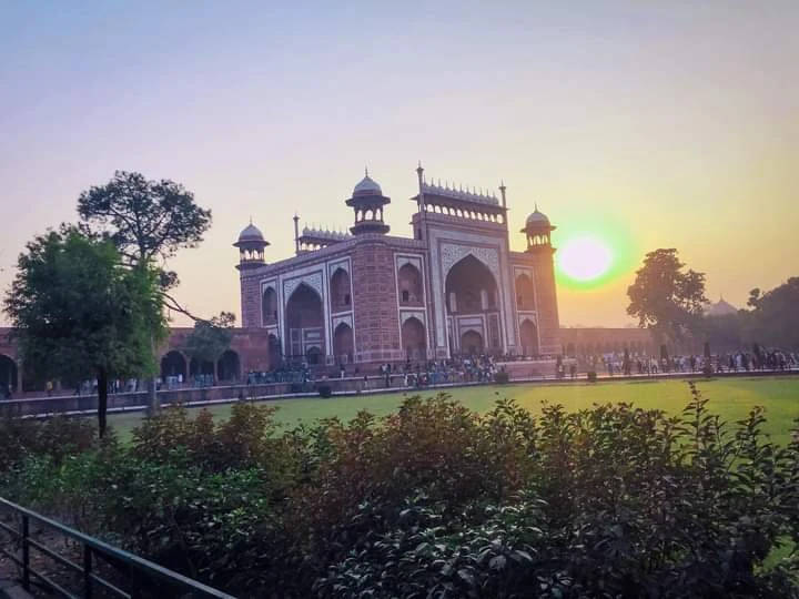 Agra tourism guide