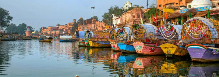 Ramghat Chitrakoot in Chitrakoot Dham for route-specific taxi planning