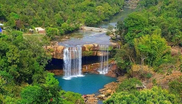 Umiam Lake in Shillong for route-specific taxi planning