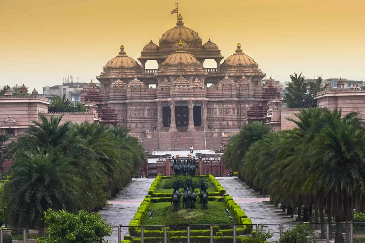 Ahmedabad tour packages in Gujarat with hotels and sightseeing