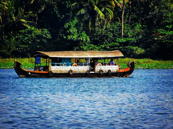 Kumarakom tourism