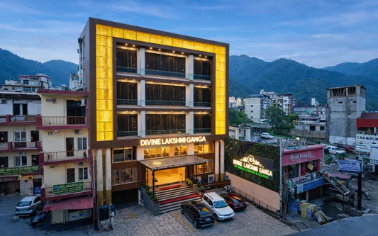 Divine Lakshmi Ganga Rishikesh Rishikesh yatra hotel stay