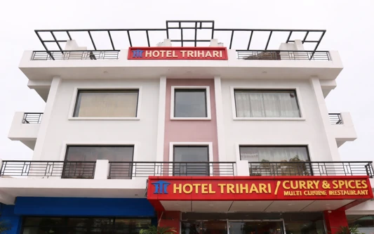 Hotel Trihari Rishikesh yatra hotel stay