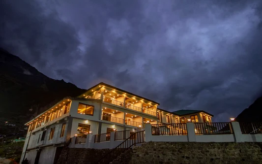 Amritara The Avadh, Badrinath Badrinath yatra hotel stay