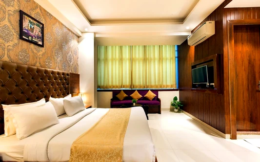 De Pavilion Hotel, Delhi, Road Number 6, Block RZ, Mahipalpur Village, Mahipalpur, New Delhi, Delhi, India in New Delhi