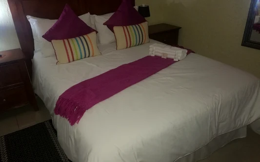 Dream Heaven Guest House Udaipur package hotel stay