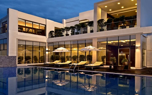Golden Tulip Lucknow Lucknow hotel stay