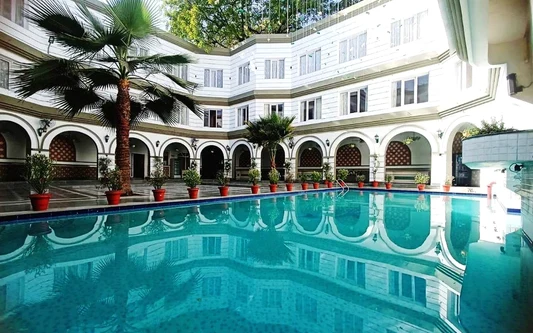 Grand Continental Hotel Prayagraj yatra hotel stay