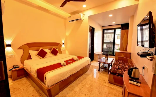 Hotel Always Welcome, near Global Hospital Road, Mount Abu, Rajasthan, India in Mount Abu