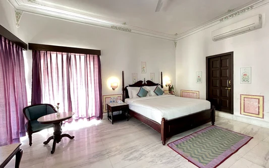 Hotel Amar Kothi Udaipur | Boutique Hotel Udaipur, Haridas Ji Ki Magri, Malla Talai, Udaipur, Rajasthan, India in Udaipur