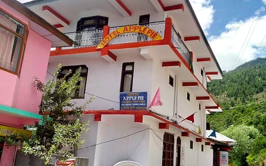 Hotel Apple Pie Kalpa Kalpa yatra hotel stay