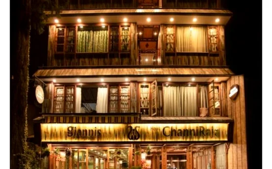 Hotel Channi Raja Nainital yatra hotel stay