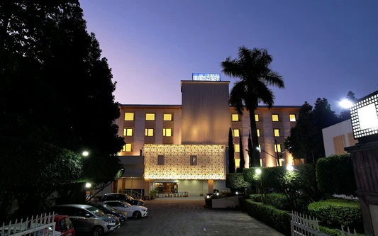 Hotel Madhuban Dehradun yatra hotel stay