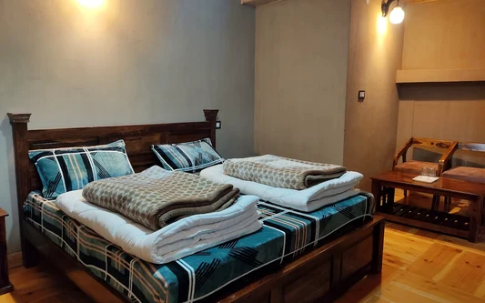 Hotel Old Monk Kaza package hotel stay