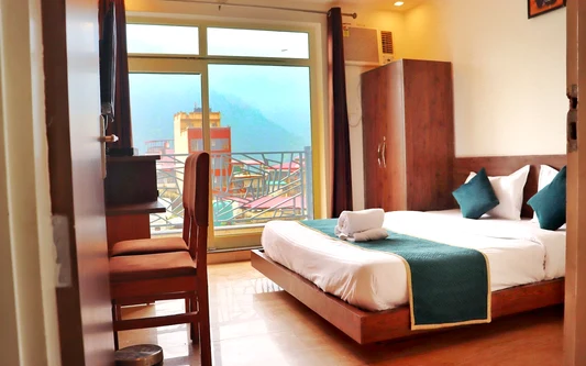 Hotel Pride Inn By LA Riqueza Rishikesh yatra hotel stay