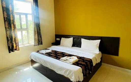 Hotel Ranthambhore Bagh Niwas, Ranthambhore Road, near aranya resort, Sawai Madhopur, Rajasthan, India in Ranthambore National Park