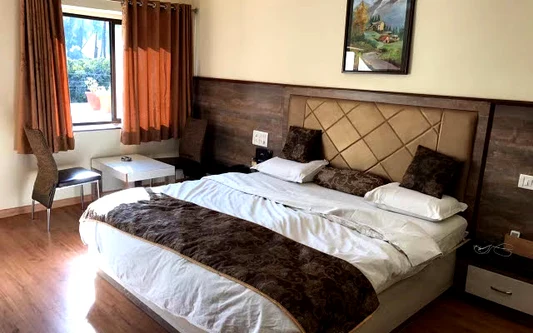 Hotel Savera Palace Mount Abu yatra hotel stay