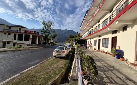Hotel vikram palace Barkot yatra hotel stay