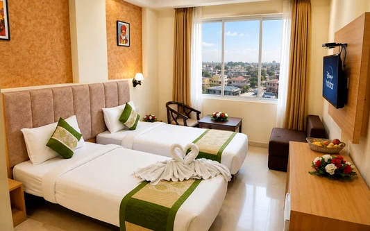 Hotel Yatharth Inn Varanasi yatra hotel stay