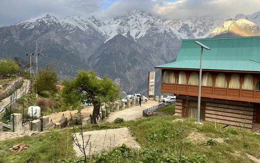 HPTDC Hotel The Kinner Kailash Kalpa yatra hotel stay