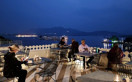 Jaiwana Haveli Udaipur package hotel stay