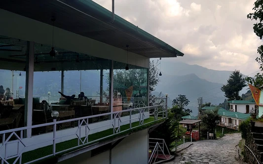 KEDAR KANTHA RESORT Guptkashi yatra hotel stay