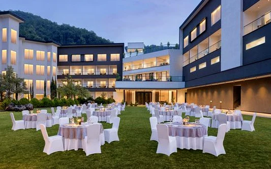 Le Méridien Dehradun Resort & Spa Dehradun yatra hotel stay
