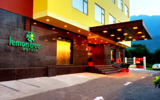 Lemon Tree Hotel Katra, Railway Road, Katra, Jammu and Kashmir in Katra