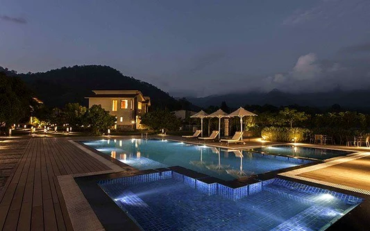 Lemon Tree Premier Jim Corbett Ramnagar hotel stay