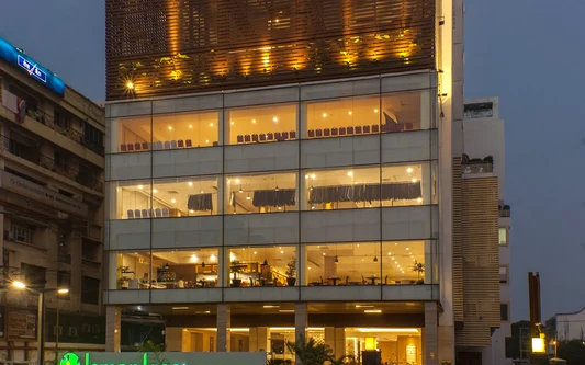 Lemon Tree Premier Patna Patna hotel stay