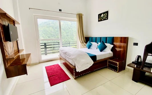 RJ Anandam Resort Barkot yatra hotel stay