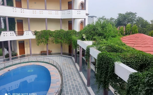 Sanctuary Resorts Ranthambore National Park package hotel stay