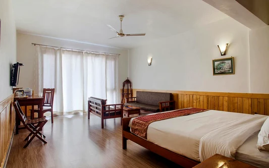 The Buransh Kausani package hotel stay