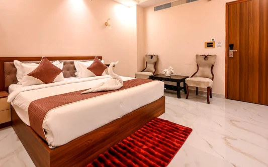 Virasat The Hotel by Triveni Grand Prayagraj yatra hotel stay