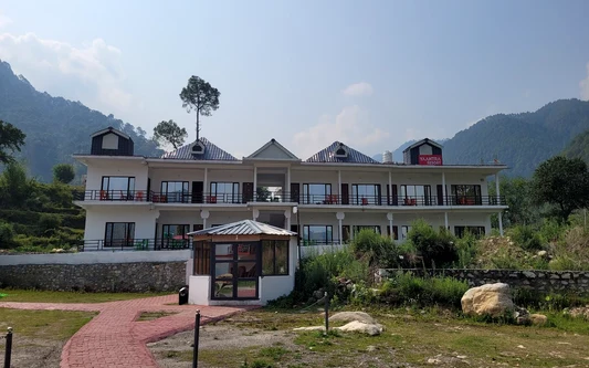 Yaantra Resort Nandgaon Barkot Barkot yatra hotel stay