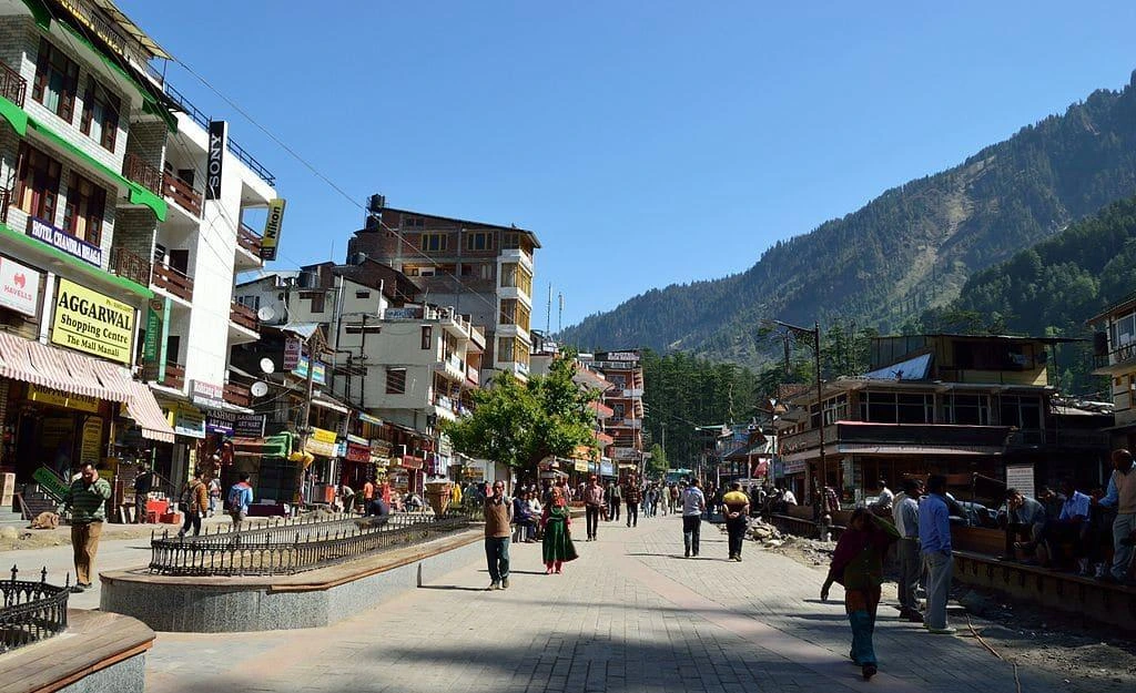 Mall Road Manali2 in Delhi to Manali Tour Package 5n 6d gallery image 3