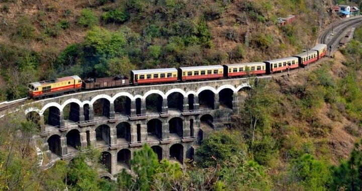 Toy Train in Himalayan Golden Trail gallery image 3