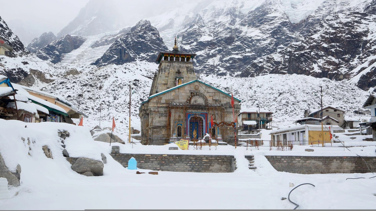 Kedarnath Dham Yatra by Helicopter (Ex-Haridwar) seasonal tour package