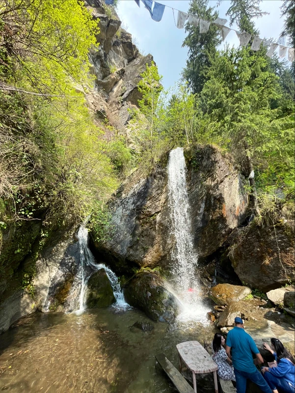 Jana Waterfall, Jana Gaon Manali tourist attraction