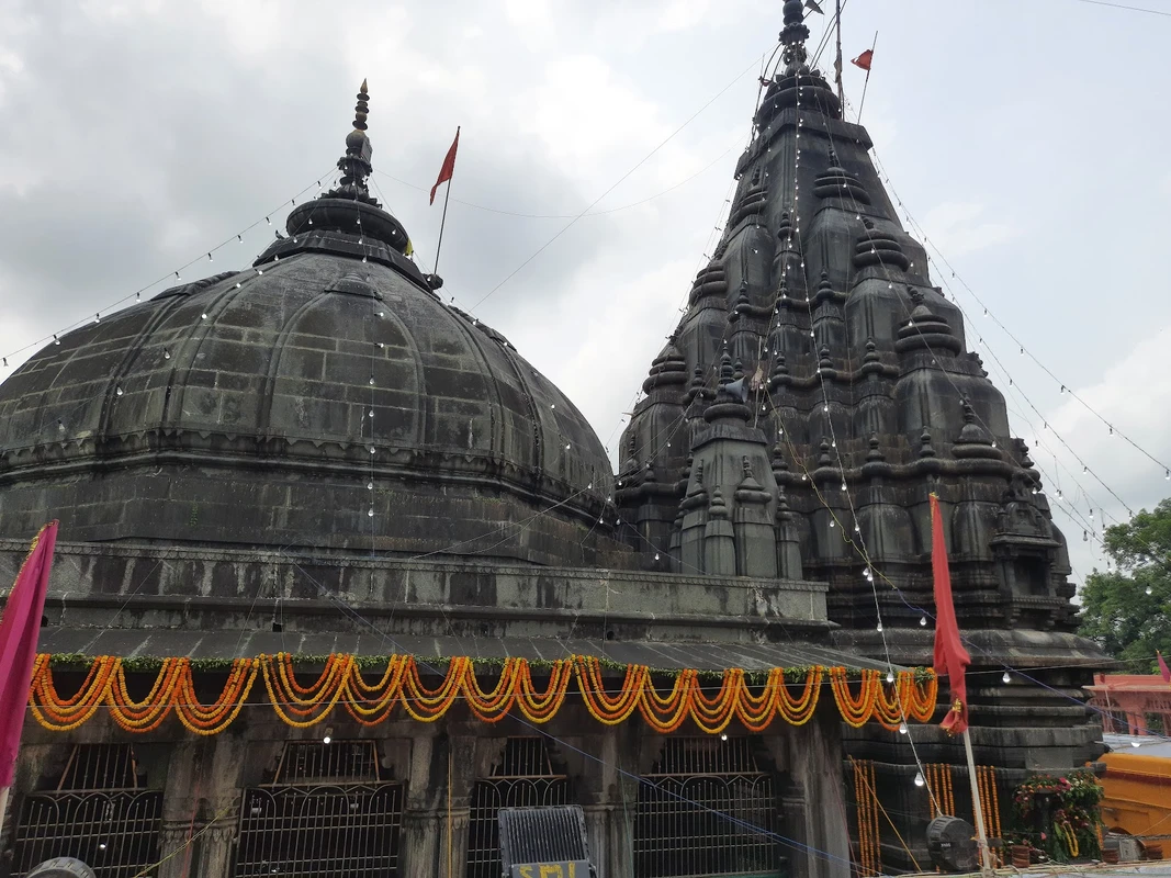Shri Vishnupad Temple, Bodh Gaya