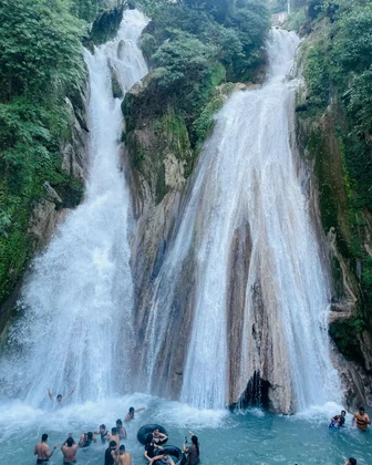 Kempty falls Mussoorie tourist attraction