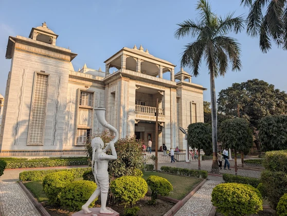 Shri Satyanarayan Tulsi Manas Temple, (Varanasi) Varanasi darshan place