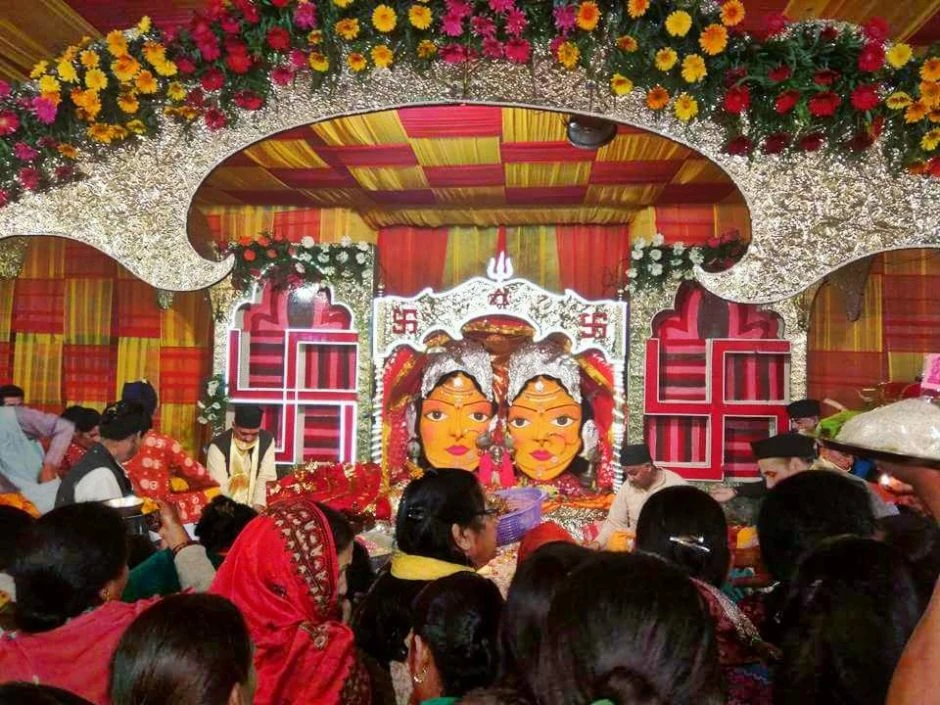 Shree Maa Naina Devi Temple, Nainital sightseeing included in Nainital Lake & Mountain Escape