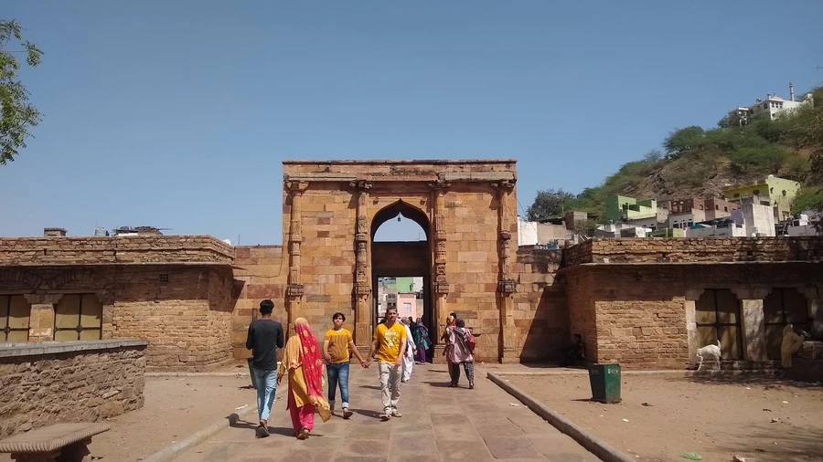 Adhai Din Ka Jhopra Masjid - Ajmer photo 3 in Ajmer