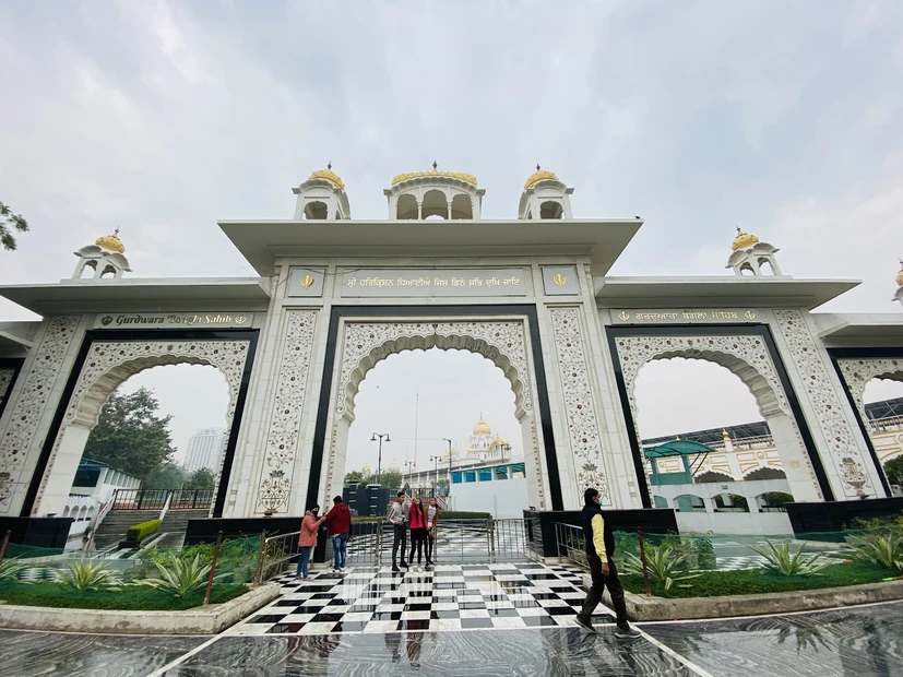 Gurdwara Bangla Sahib photo 3 in New Delhi