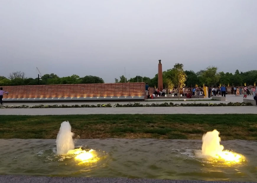 India Gate photo 4 in New Delhi