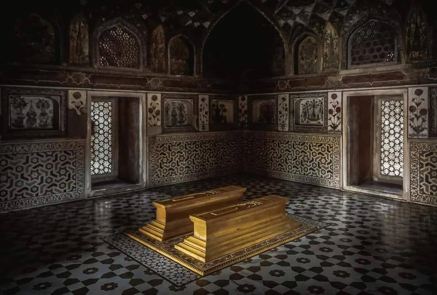 Itmad-ud-Daula photo 2 in Agra