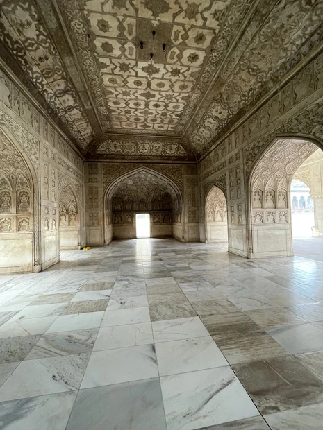 Jahangir Palace photo 4 in Agra