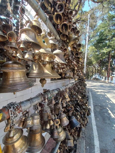 Jhula Devi Mandir photo 5 in Ranikhet